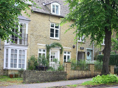Hare House, Oxfordshire