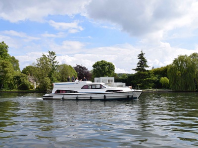 Le Boat - Thames Benson, Oxfordshire