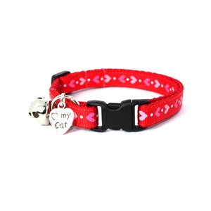 Red Heart Print Safety Cat Collar