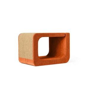 Scratching Post - Letter O - Orange