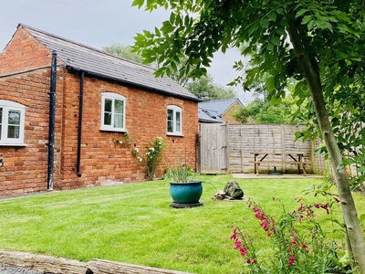 The Parlour, Worcestershire