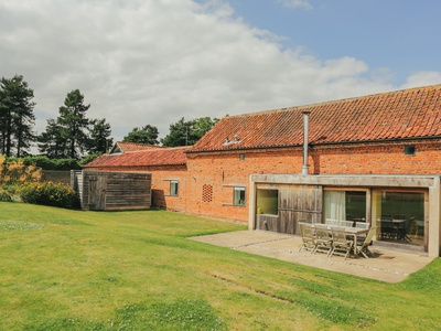 Quaker Barns - Hall Barn, Norfolk, Haveringland