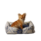 Katalin zu Windischgraetz - Chien Parisien Dog Bed – Sapphire Blue & Gold