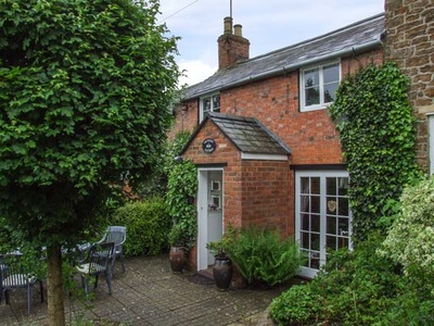 Orchard Cottage, Warwickshire