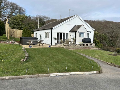 Raphael House, Carmarthenshire