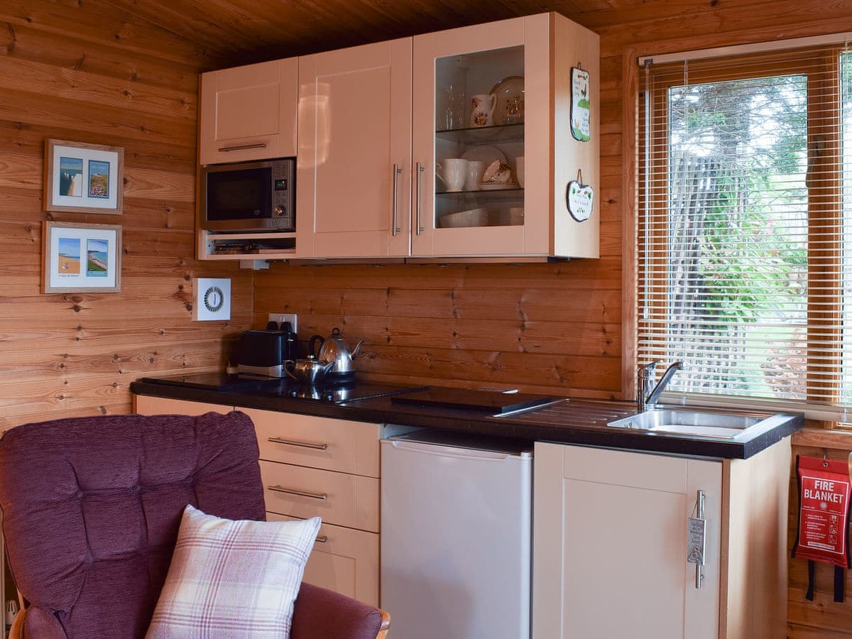 Dogfriendly Apple Tree Cottage, Isle of Wight PetsPyjamas