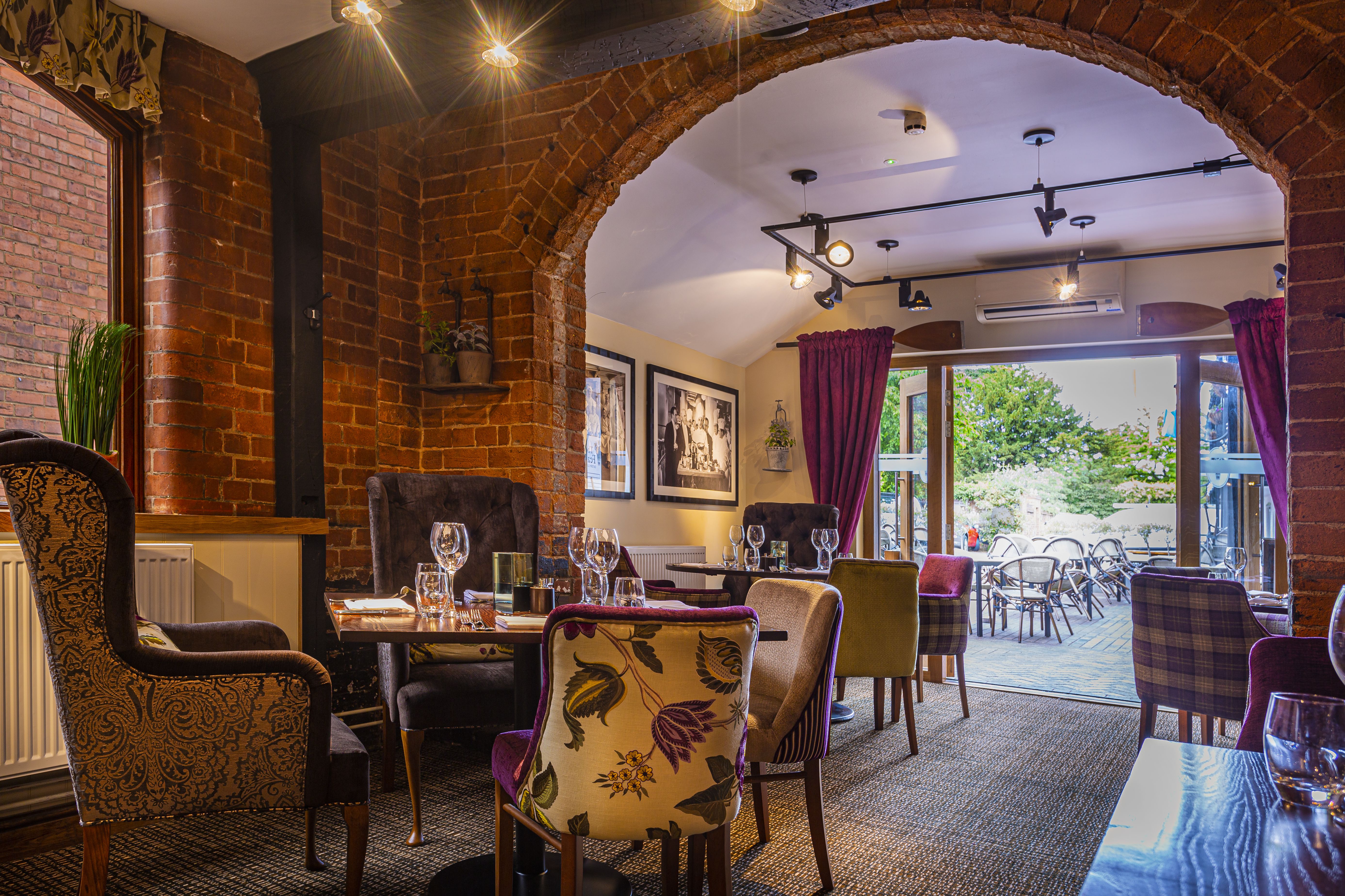 Dogfriendly The Feathers, Herefordshire PetsPyjamas