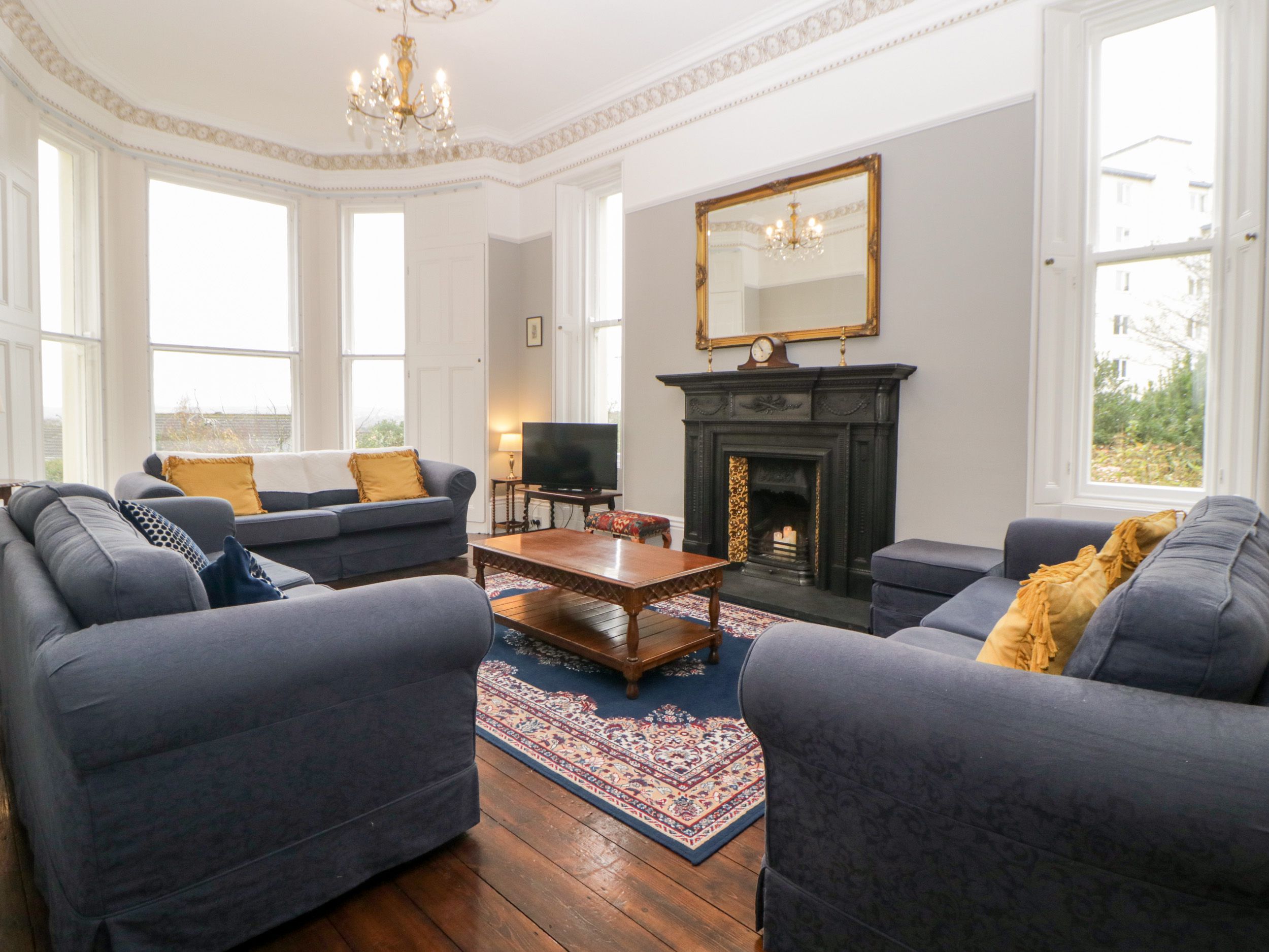 Dogfriendly House, Devon PetsPyjamas